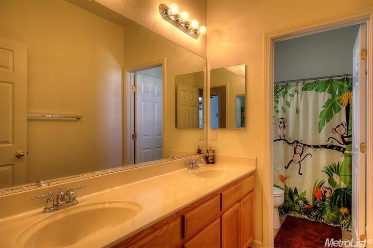 4318 Roxbury Dr, Tracy, CA 95377 photo 21