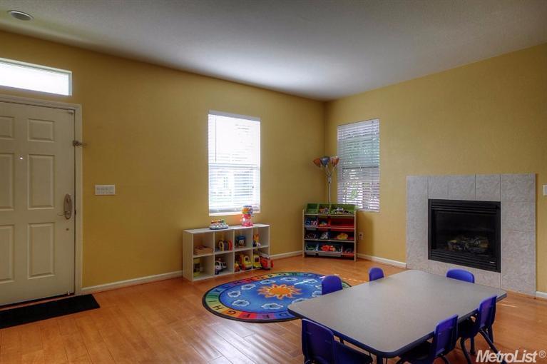 4318 Roxbury Dr, Tracy, CA 95377 photo 4