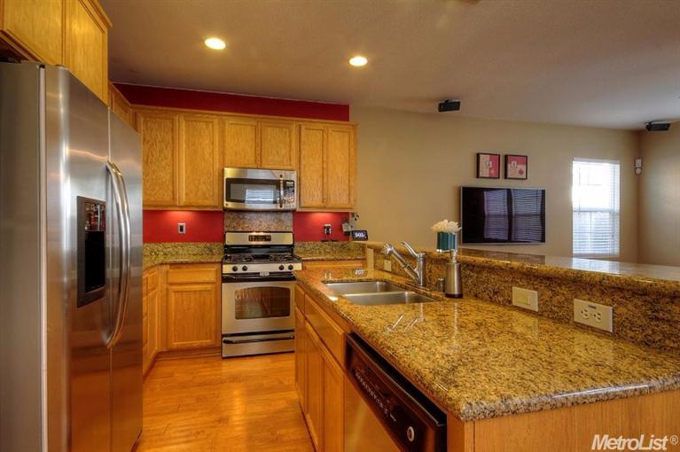 4318 Roxbury Dr, Tracy, CA 95377 photo 6