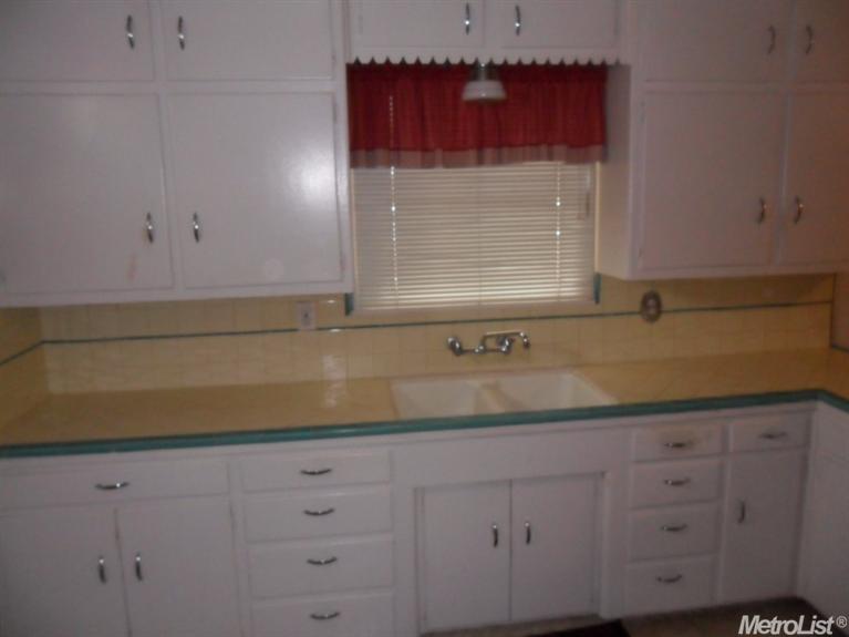 444 Maple St, Modesto, CA 95351 photo 9