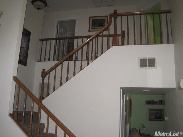 805 Glacier St, Tracy, CA 95376 photo 6