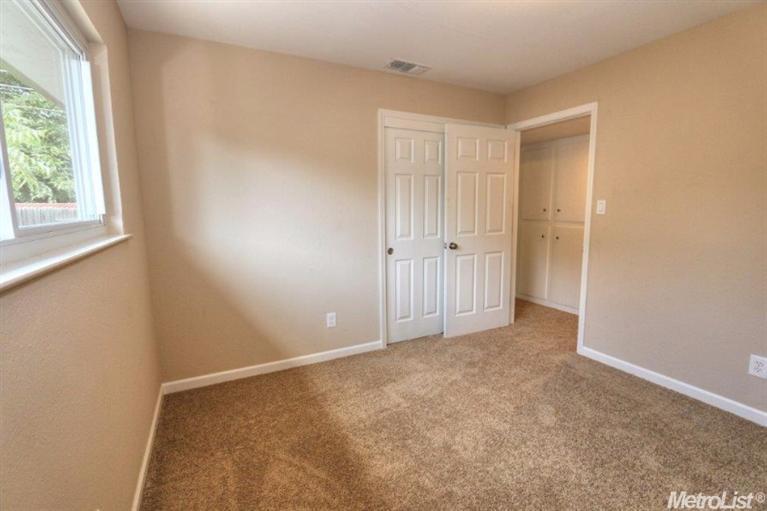 331 Crescent Dr, Galt, CA 95632 photo 14