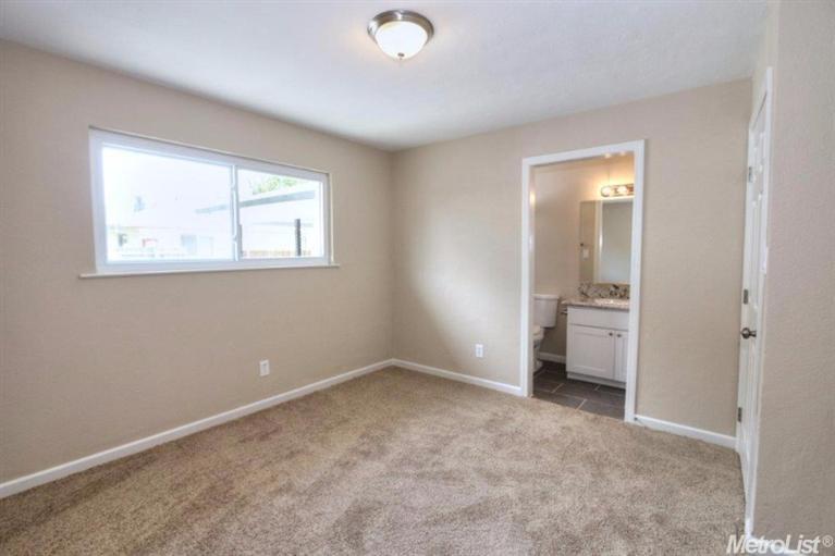 331 Crescent Dr, Galt, CA 95632 photo 17