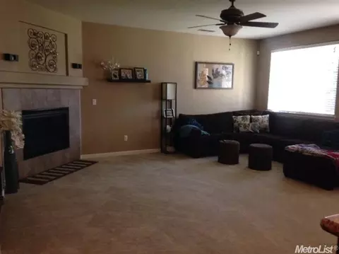 1448 Paco Way, Manteca, CA 95337 photo 5