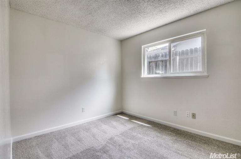 5105 Olean St, Fair Oaks, CA 95628 photo 9