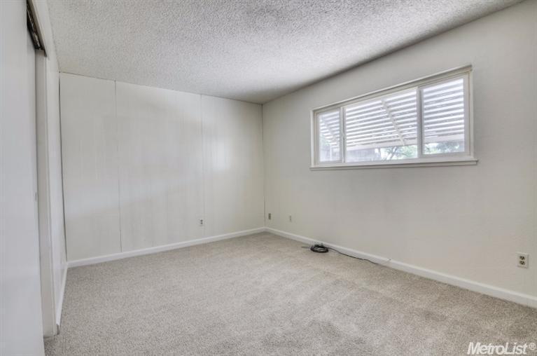 5105 Olean St, Fair Oaks, CA 95628 photo 10
