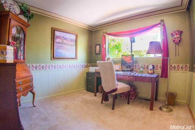 500 Eisenhower St, Davis, CA 95616 photo 14