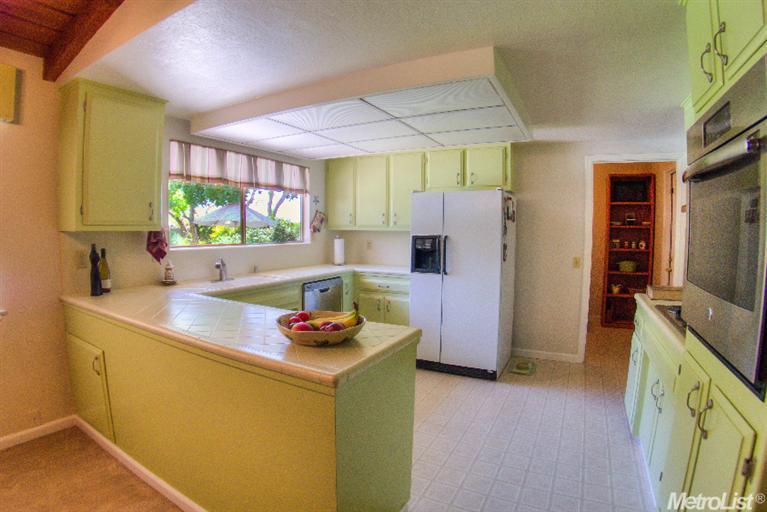 500 Eisenhower St, Davis, CA 95616 photo 9