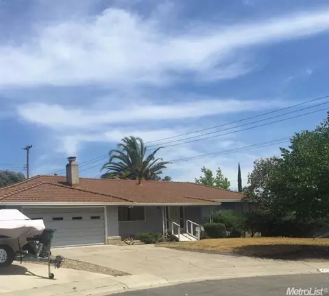 4700 Ritter Ct, Carmichael, CA 95608 photo 1