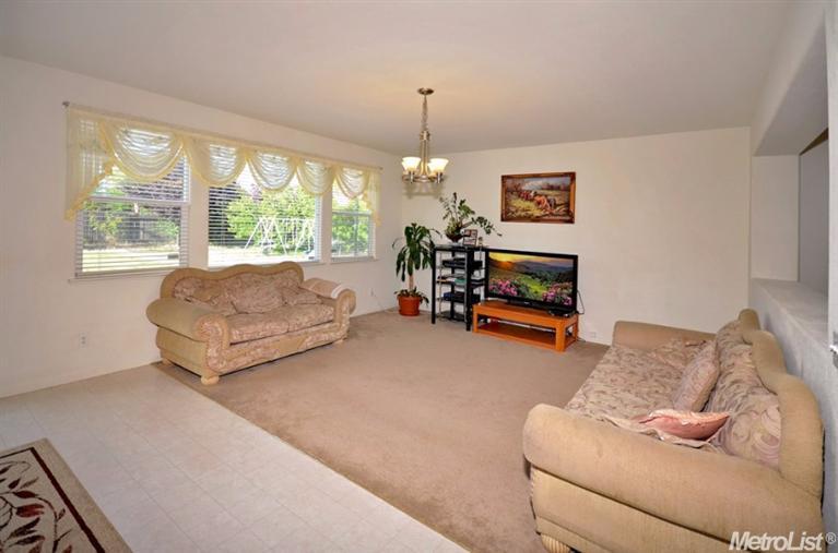 10765 Westerly Dr, Mather, CA 95655 photo 9