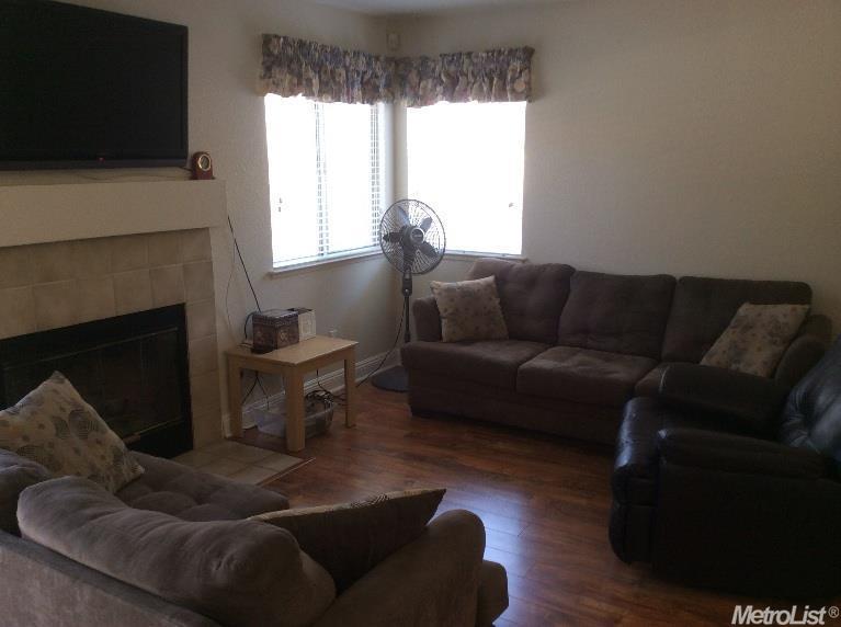 865 Rosenthal Dr, Turlock, CA 95382 photo 3