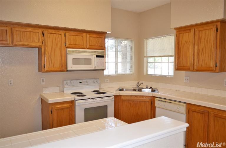 3107 Beachcomber Dr, Rocklin, CA 95677 photo 13