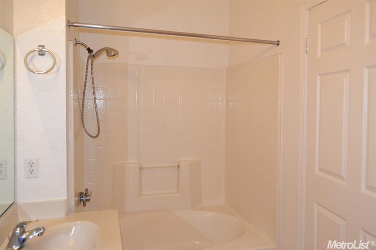 3107 Beachcomber Dr, Rocklin, CA 95677 photo 22