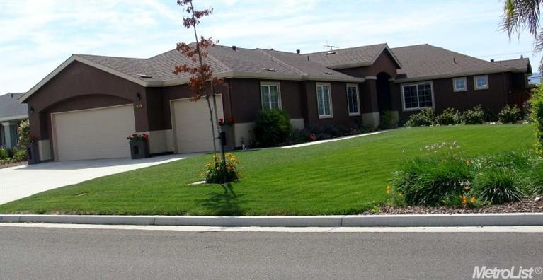 7942 Zilli Dr, Tracy, CA 95304 photo 1