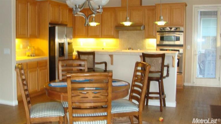 7942 Zilli Dr, Tracy, CA 95304 photo 4