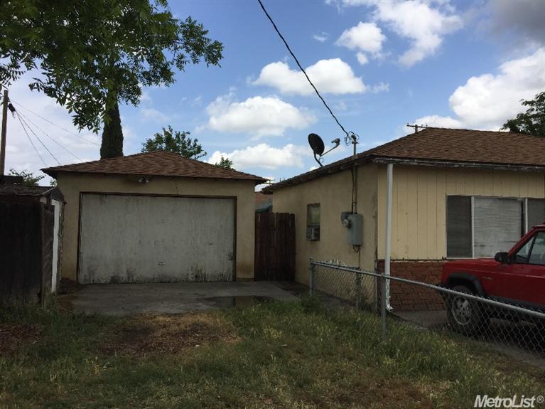 2312 Rose Ave, Ceres, CA 95307 photo 2
