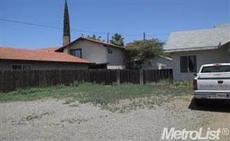 1515 E 21st St, Merced, CA 95340 photo 4