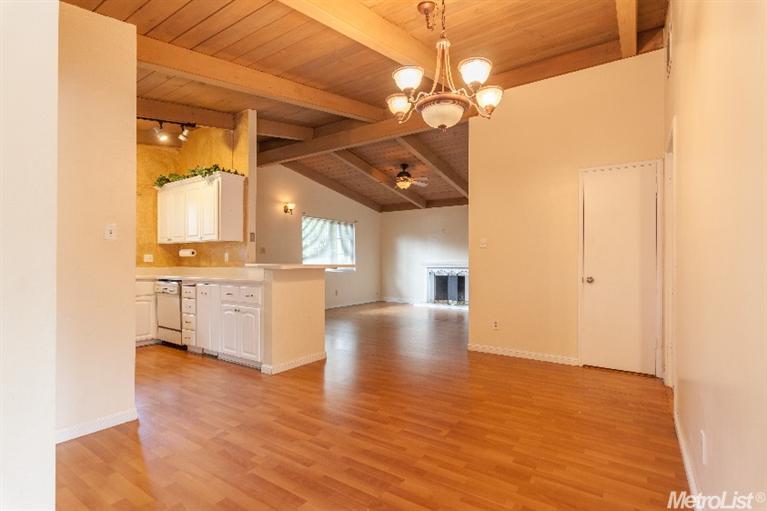 4909 Engle Rd, Carmichael, CA 95608 photo 4