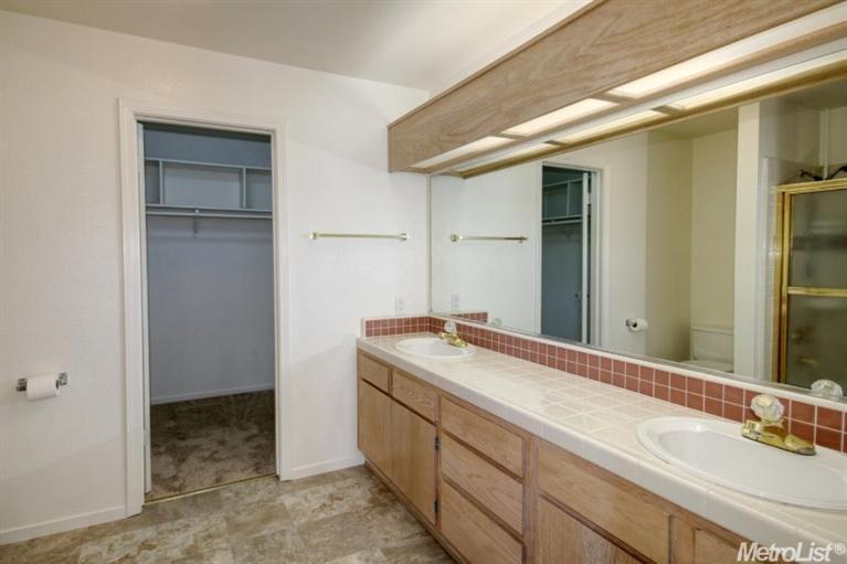 3041 Woods Cir, Davis, CA 95616 photo 19