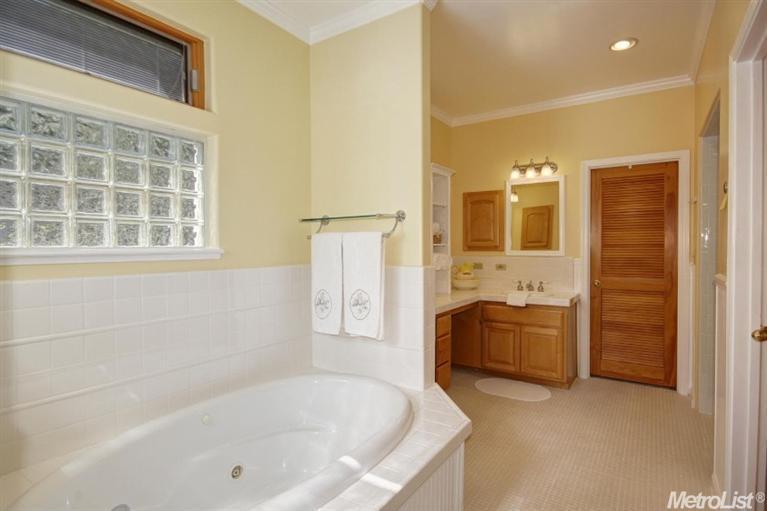 2320 Seabler Pl, Carmichael, CA 95608 photo 13
