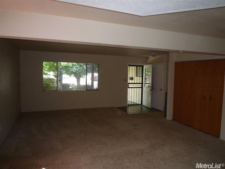 6205 Wildomar Way, Carmichael, CA 95608 photo 3