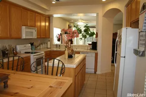 3540 Kee Ln, Modesto, CA 95355 photo 3