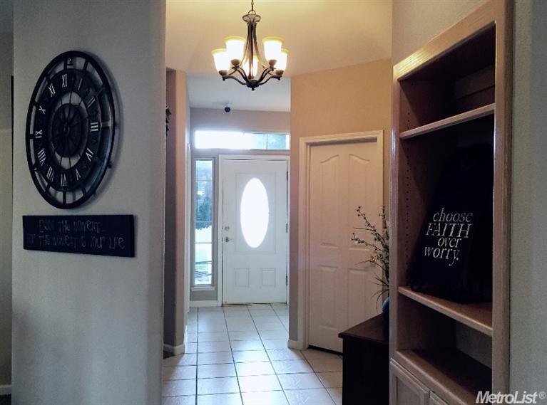 1126 Groen, Ripon, CA 95366 photo 2