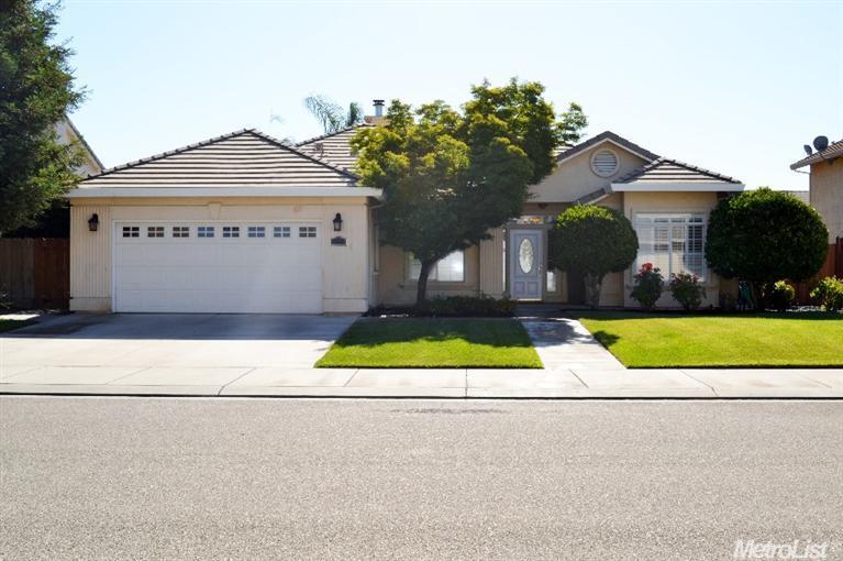1126 Groen, Ripon, CA 95366 photo 1
