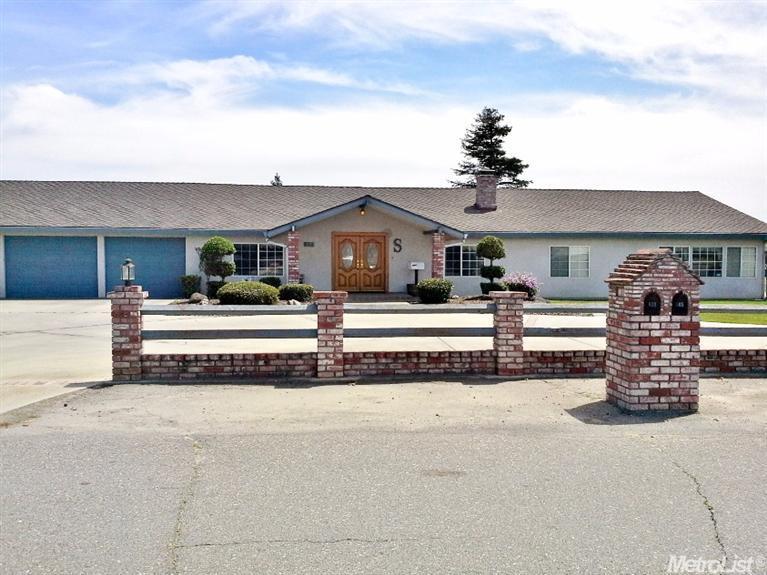 628 Williams Ave, Turlock, CA 95380 photo 1