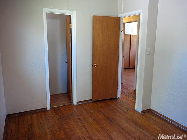 916 Bowen Ave, Modesto, CA 95350 photo 16