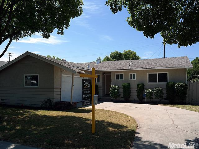 916 Bowen Ave, Modesto, CA 95350 photo 1