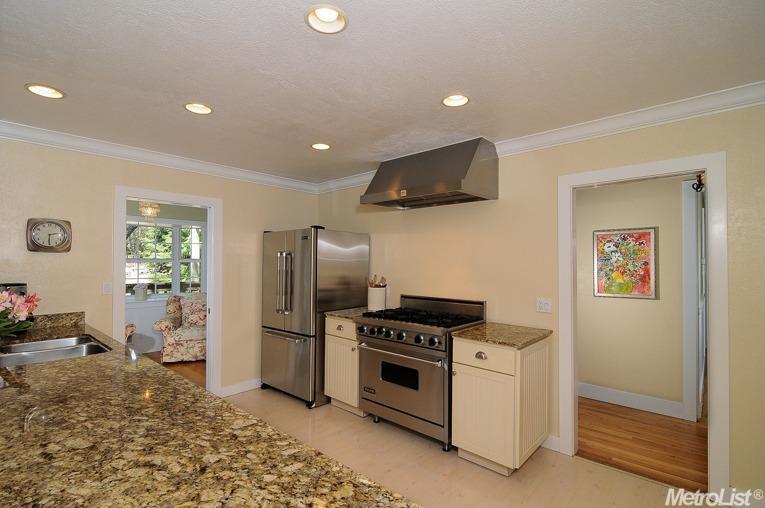6601 Grant Ave, Carmichael, CA 95608 photo 7