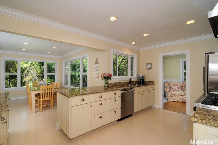 6601 Grant Ave, Carmichael, CA 95608 photo 6
