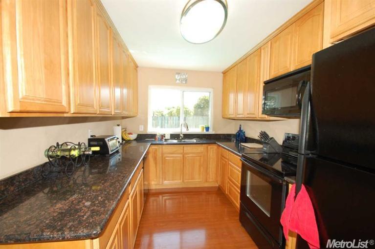 740 Amaretto Dr, Tracy, CA 95376 photo 9