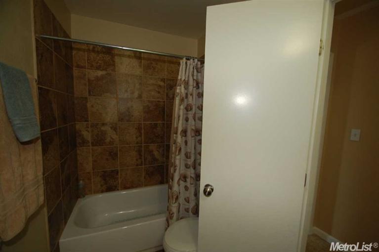 740 Amaretto Dr, Tracy, CA 95376 photo 14