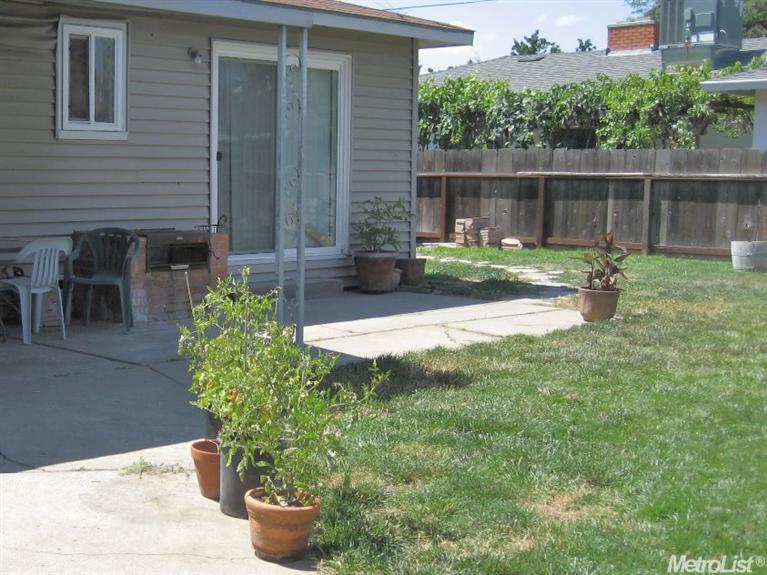 151 Tokay Ave, Modesto, CA 95350 photo 12