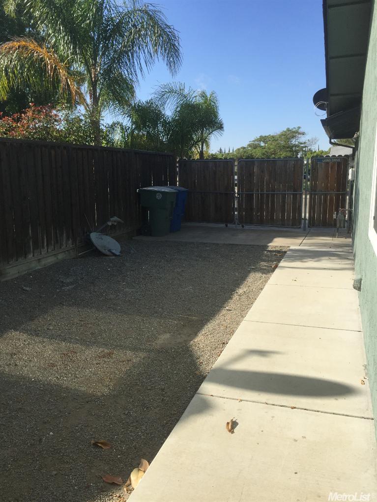 1363 Snyder St, Manteca, CA 95336 photo 19