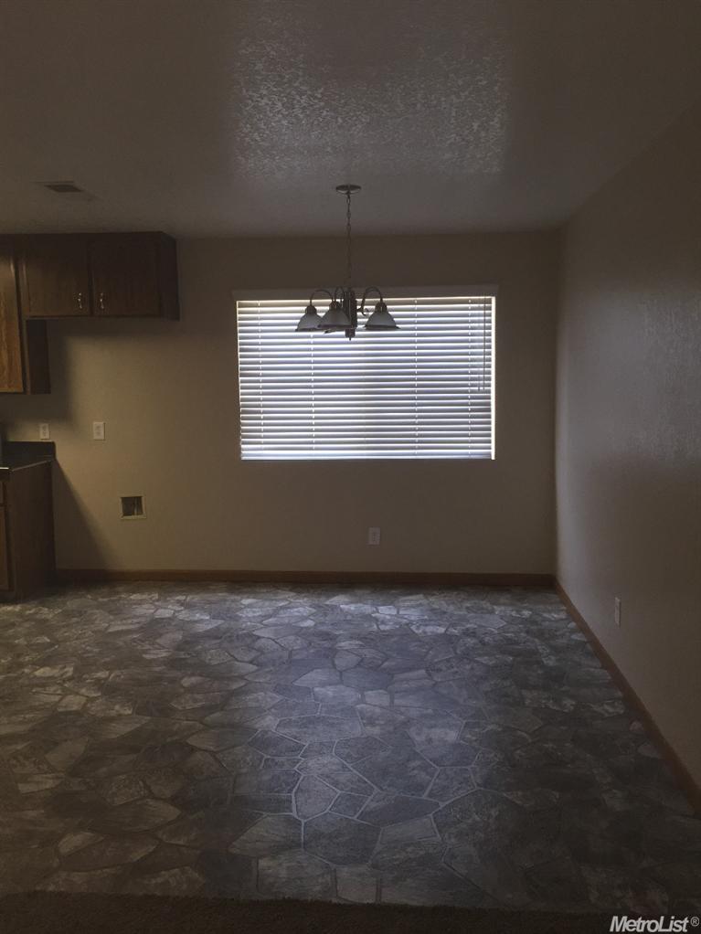 1363 Snyder St, Manteca, CA 95336 photo 7