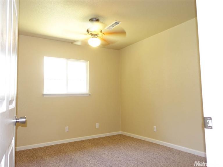 7307 Walnut Ave, Orangevale, CA 95662 photo 12
