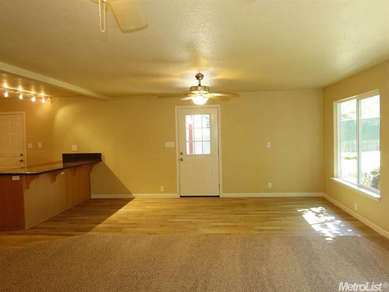 7307 Walnut Ave, Orangevale, CA 95662 photo 6
