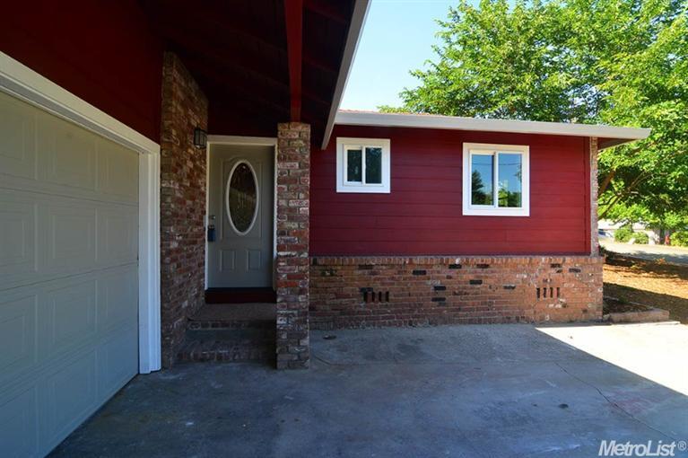 7307 Walnut Ave, Orangevale, CA 95662 photo 2