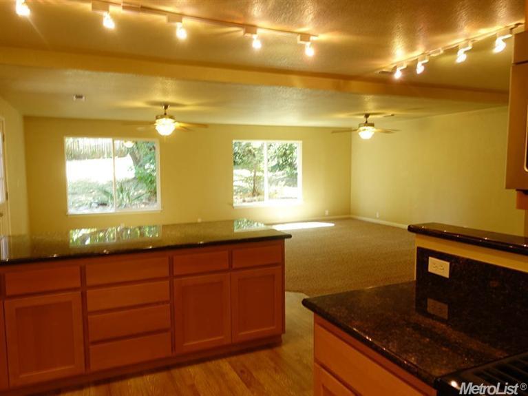 7307 Walnut Ave, Orangevale, CA 95662 photo 11