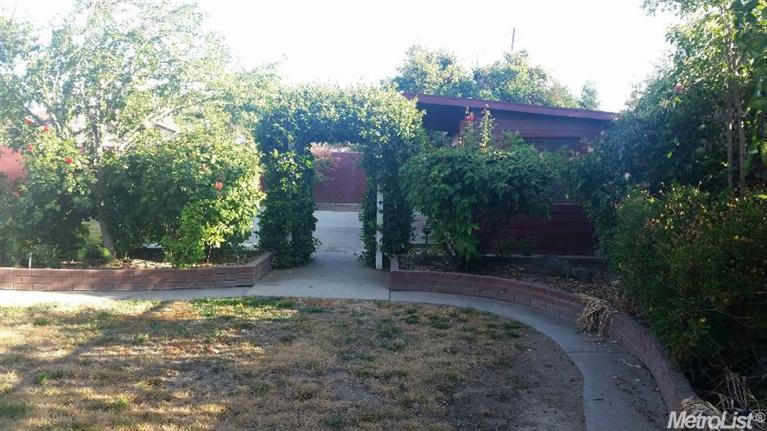 2619 6th St, Hughson, CA 95326 photo 3
