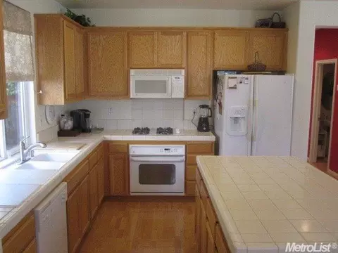 849 Mason Ct, Tracy, CA 95377 photo 3
