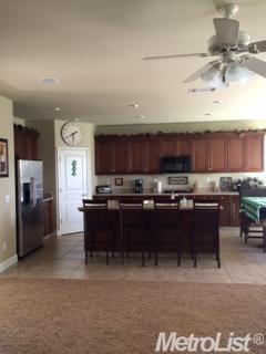 2098 Henderson Way, Lodi, CA 95242 photo 3