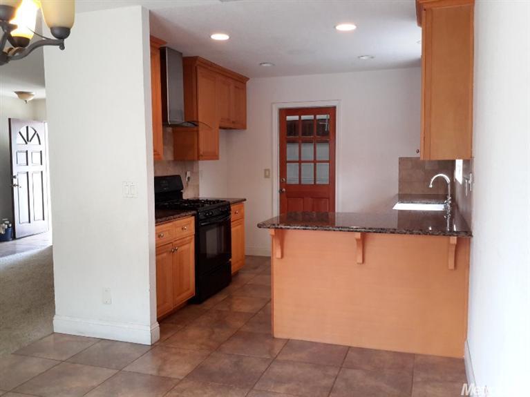 450 Graham Ct, Tracy, CA 95376 photo 9