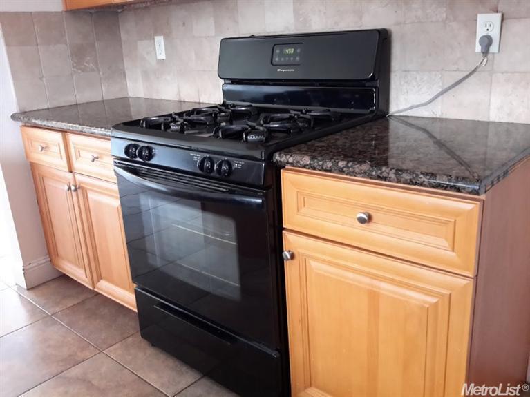 450 Graham Ct, Tracy, CA 95376 photo 8