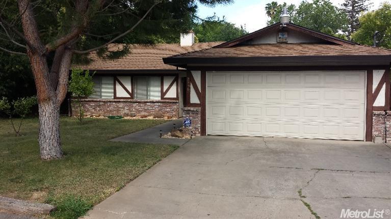 2536 Lillian Ln, Carmichael, CA 95608 photo 1
