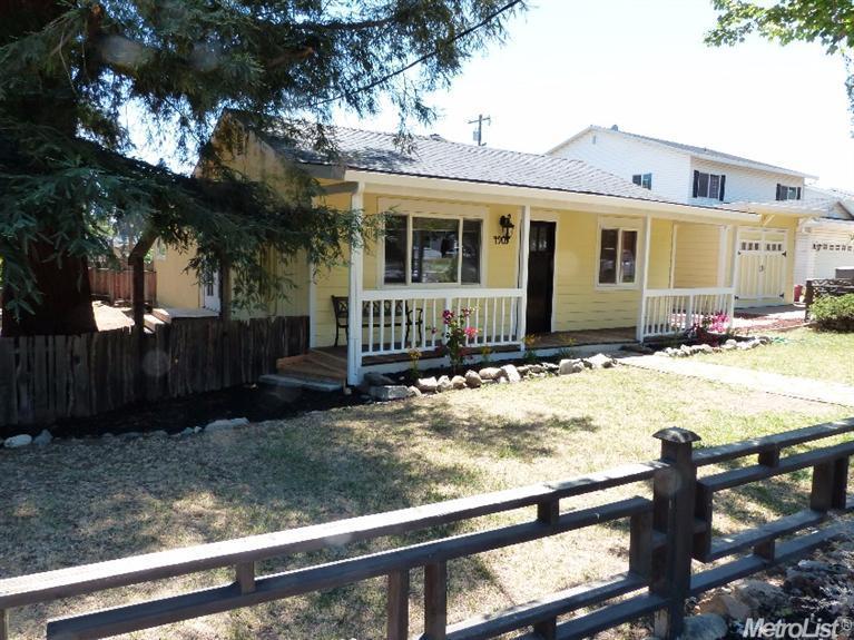 4905 3rd St, Rocklin, CA 95677 photo 1
