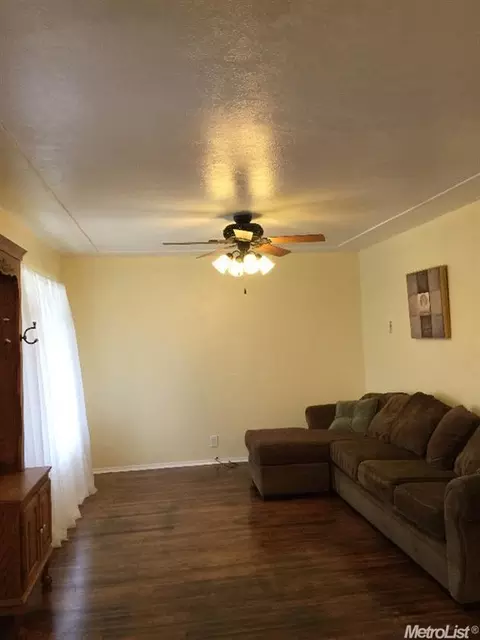 2832 Dale Ave, Ceres, CA 95307 photo 3
